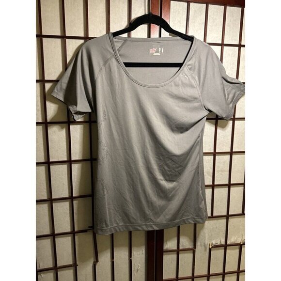 Puma Top Women Size Large Gray Short Sleeve T-Shirt Activewear - Picture 1 of 11